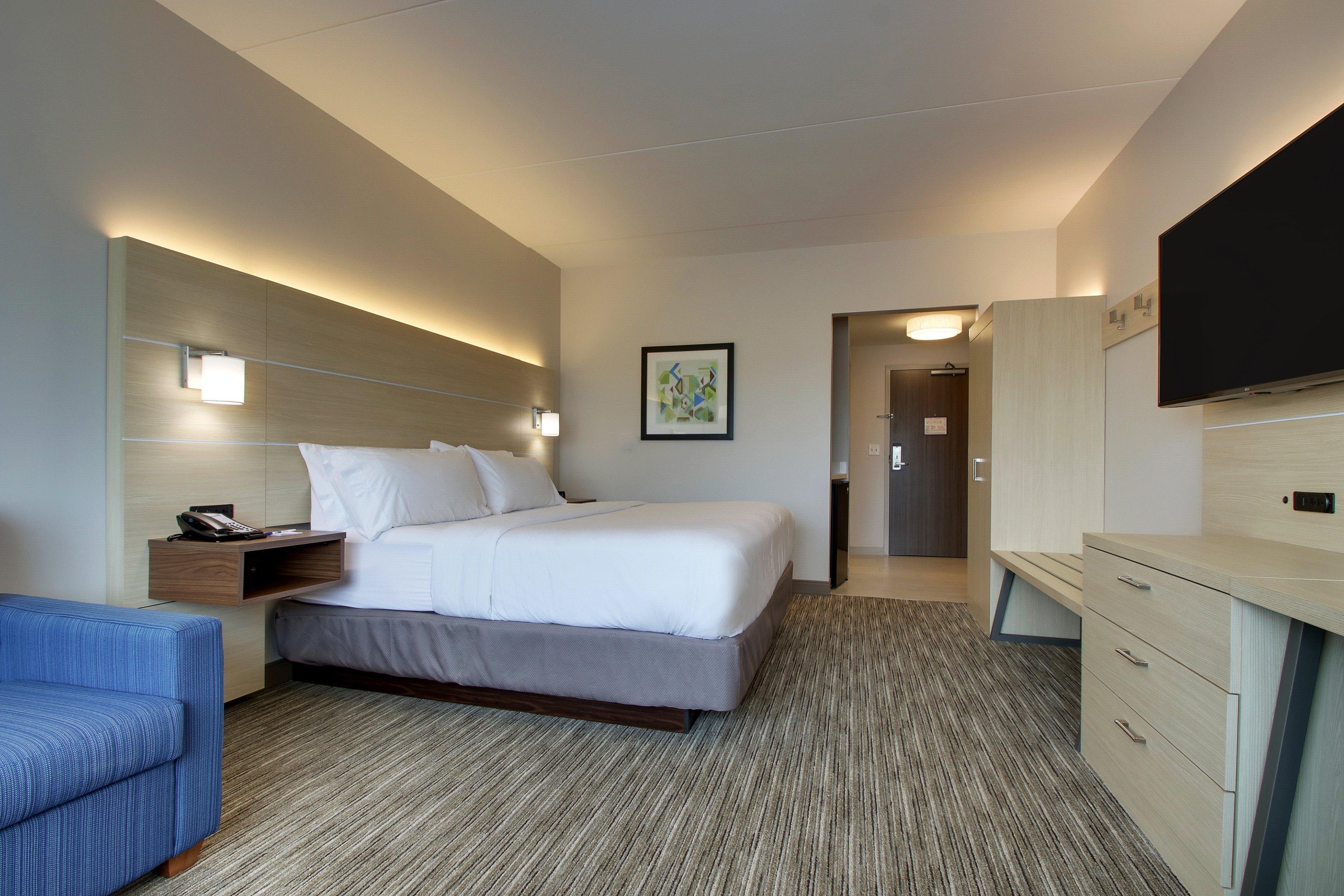 Holiday Inn Express & Suites - Elizabethtown North By Ihg Bagian luar foto